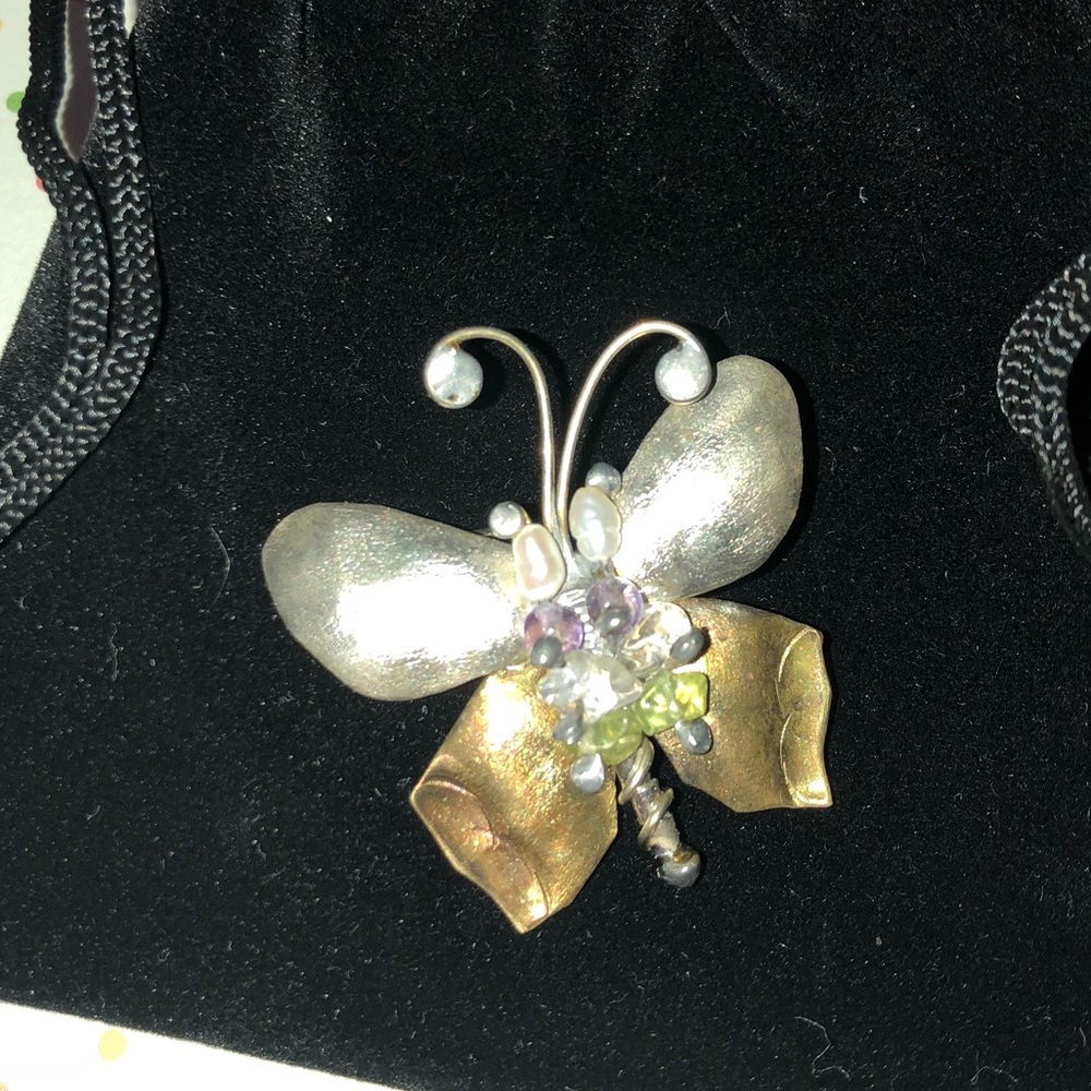 Amethyst, Peridot, & Pearl Butterfly Pin - Picture 4 of 8